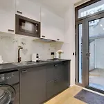 Stunning Apartment 2Br Opera