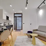 Stunning Apartment 2Br Opera